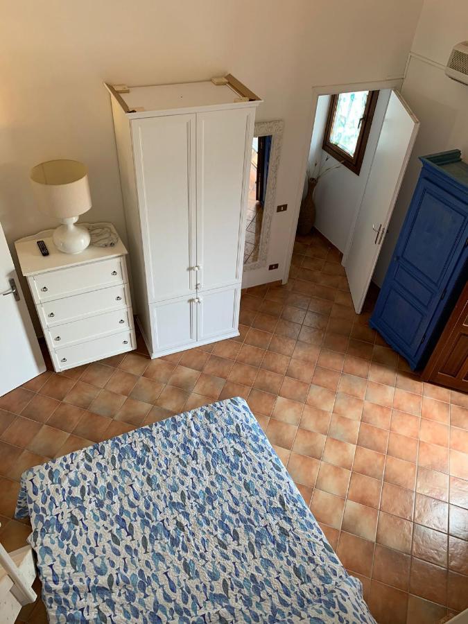 Apartment With Terraces And Private Jacuzzi - San Vito 400M From Beach 圣维托罗卡波 外观 照片